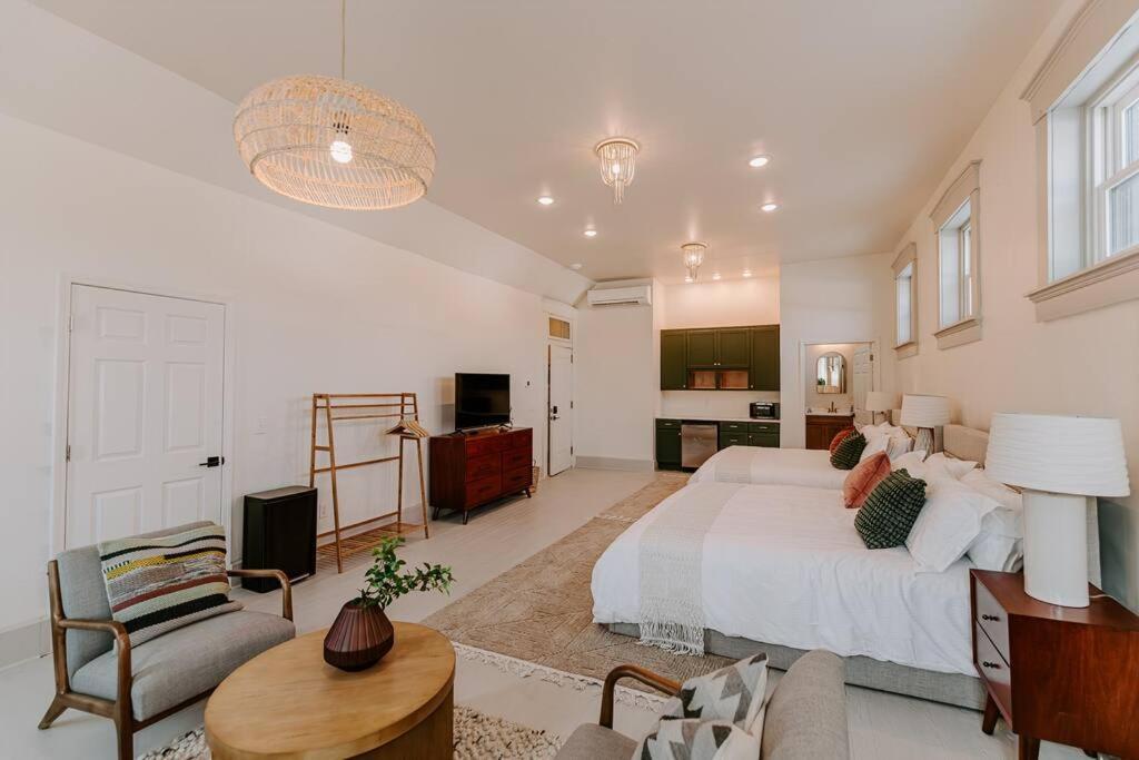 East Main Lofts - Boho 203 Leilighet Madison Eksteriør bilde