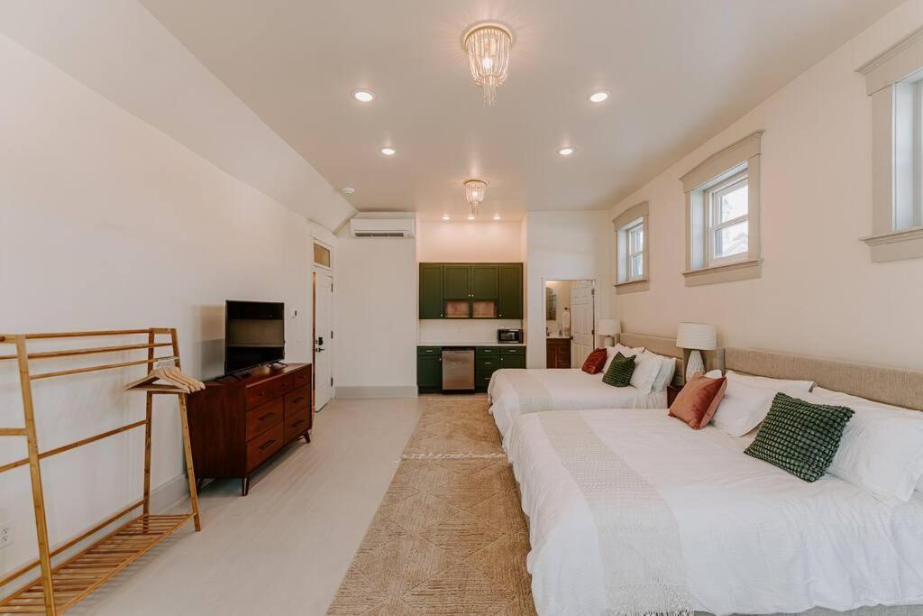 East Main Lofts - Boho 203 Leilighet Madison Eksteriør bilde